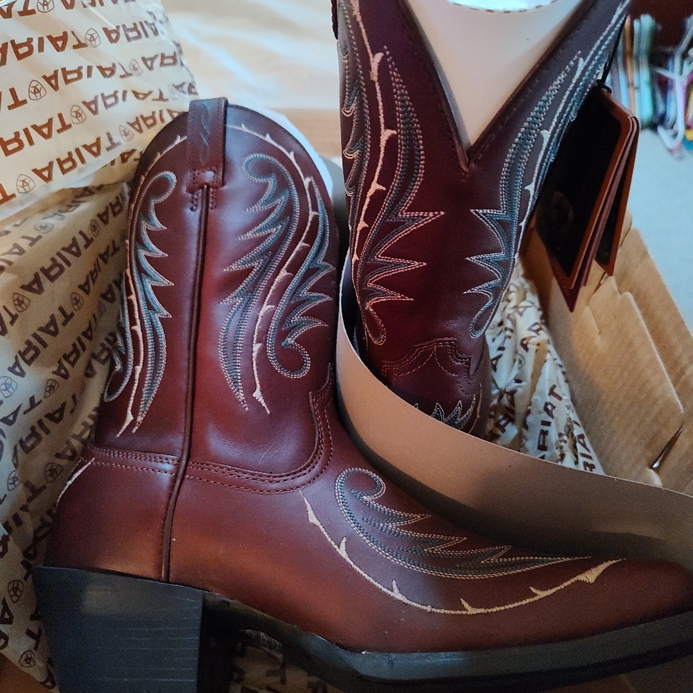 Ariat Maroon Western Boots with White Stitching